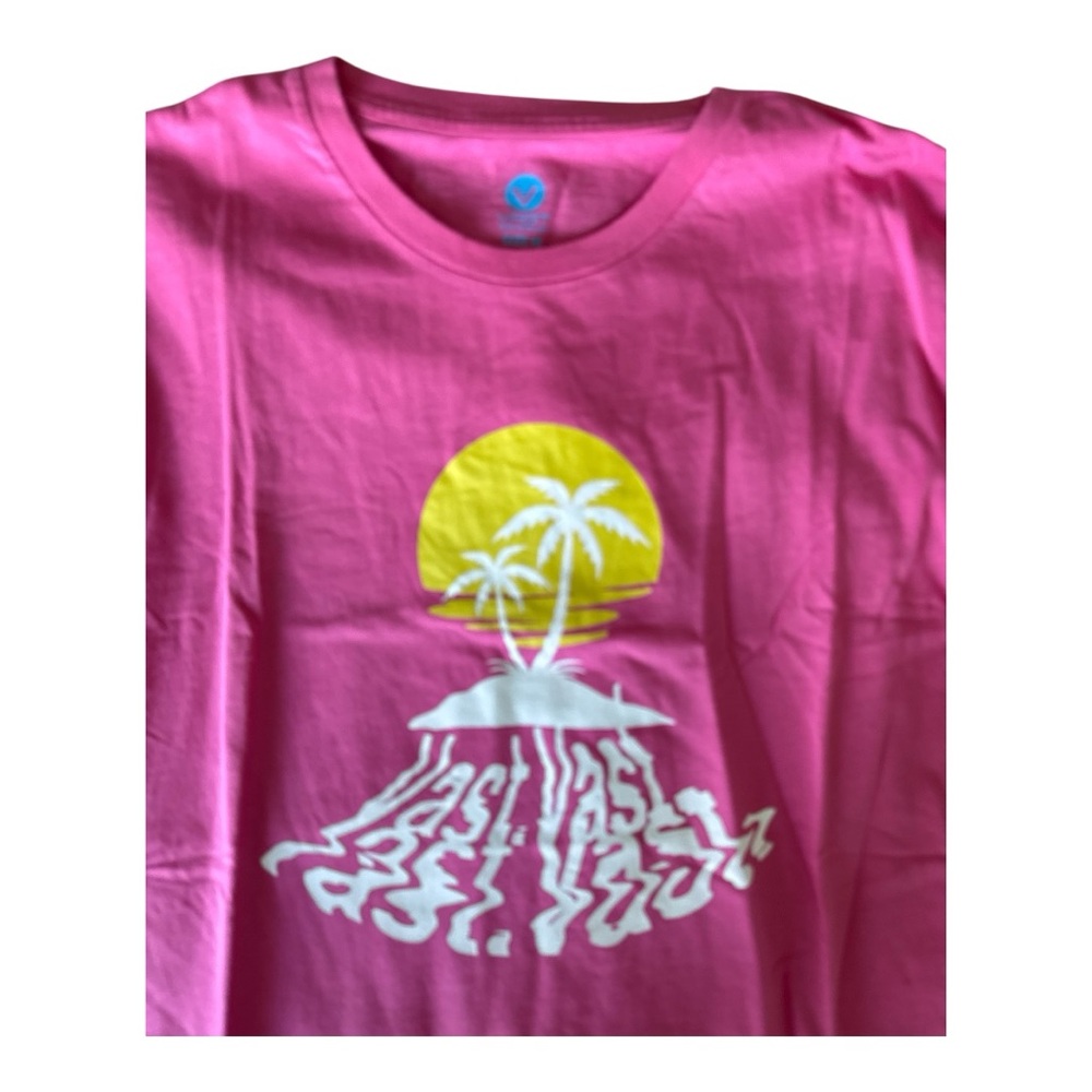 Vast Vintage Surfer Tee Fuchsia Size Medium NWT - Picture 2 of 10
